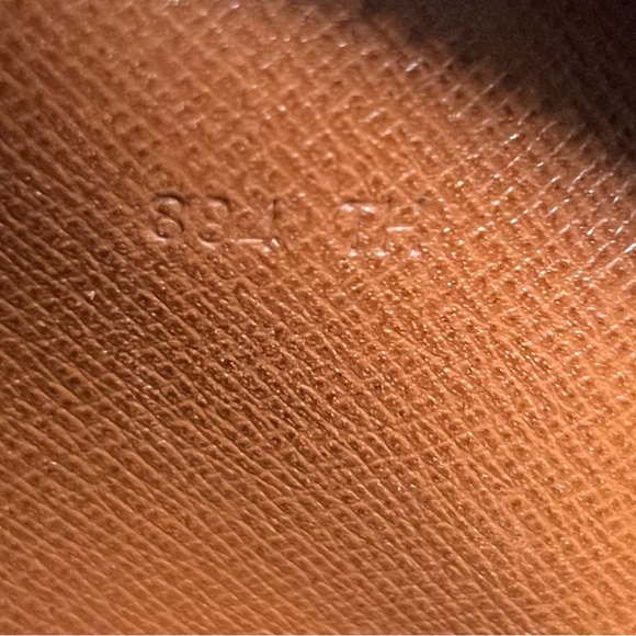 Authentic Vintage Louis Vuitton Bag - Picture 5 of 16